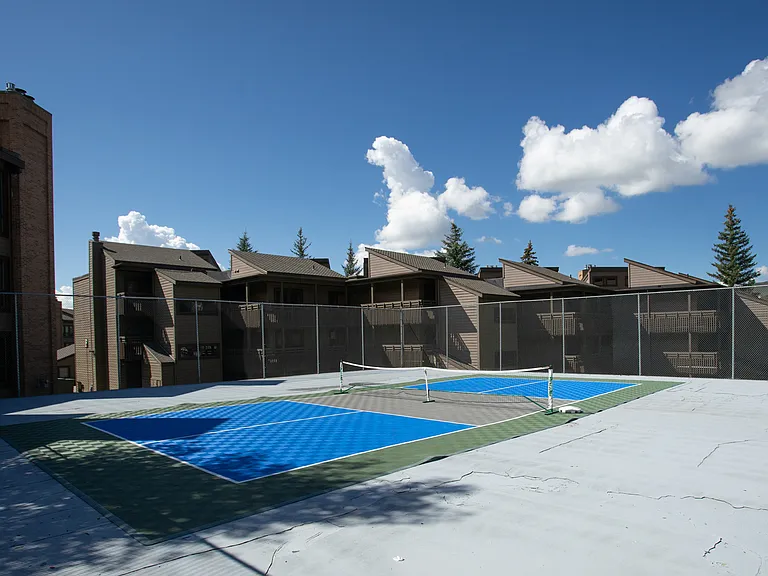 2700 Village Dr #F-101 — Photo 51
