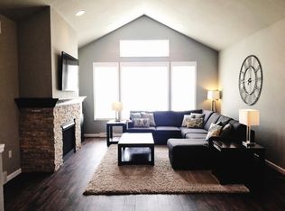 374 Bella Way, Sun Prairie, WI 53590