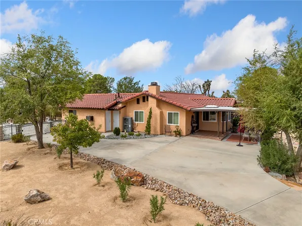 19376 Symeron Rd, Apple Valley, CA 92307