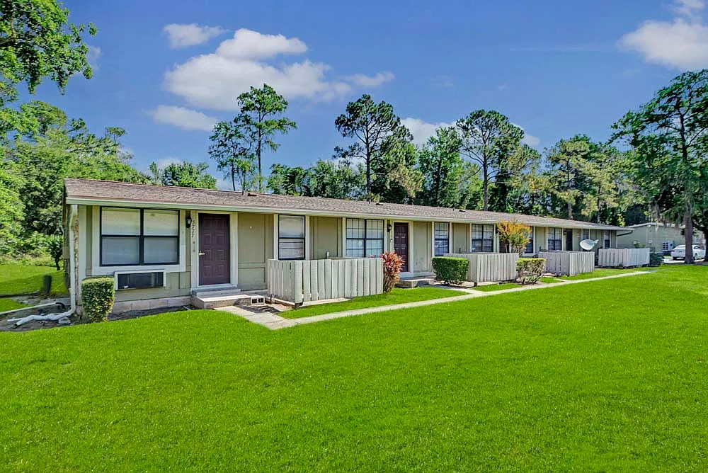 Building Photo - Wingwood