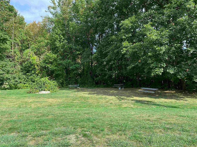 379 Huse Rd #8 — Photo 44