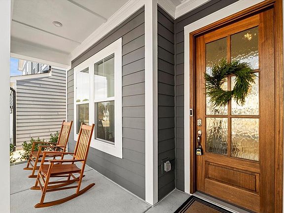 2nd image of 540 Marthas View Way