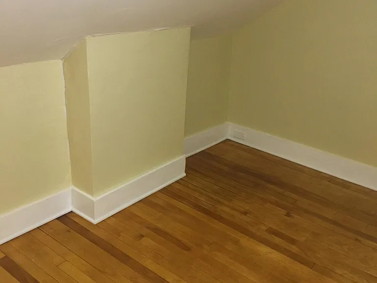 Large walk-in closet Bedroom #1