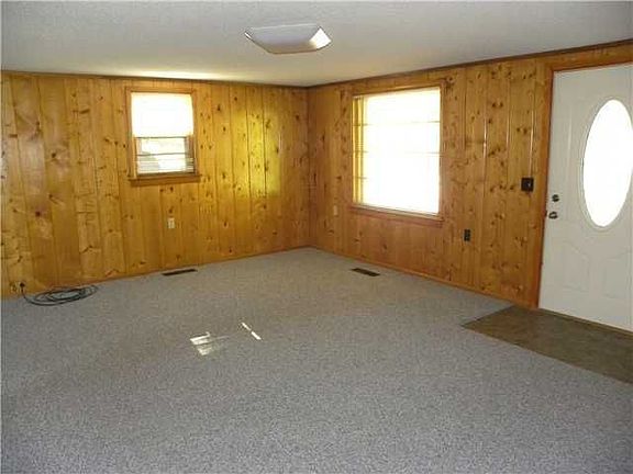 3rd image of 1304 Old State Road 46