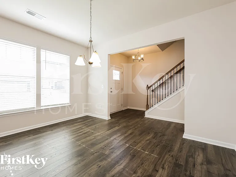 1000 Mission Hill Ln — Photo 5