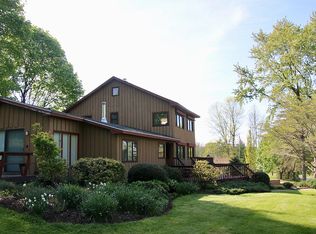 285 Cemetery Rd, Oswego, NY 13126