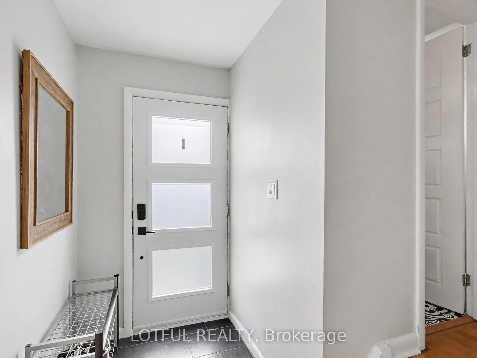 4 bed, $3,200 — Photo 4