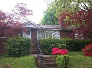 77 Entwistle Ave, Belleville, NJ 07109