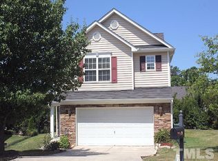 17 Grosbeak Ln, Durham, NC 27713