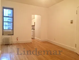 Rented by Lindemar LLC