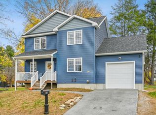 9-9B Montello St, Worcester, MA 01603