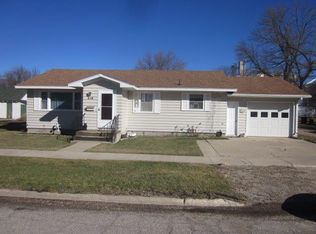 414 W Olive St, Laurens, IA 50554