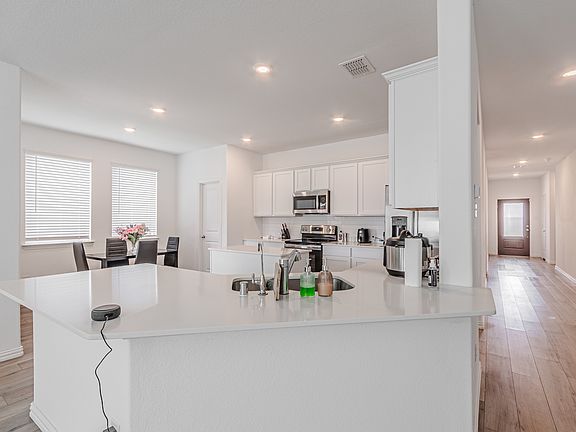 5th image of 1500 Woody Creek Trl