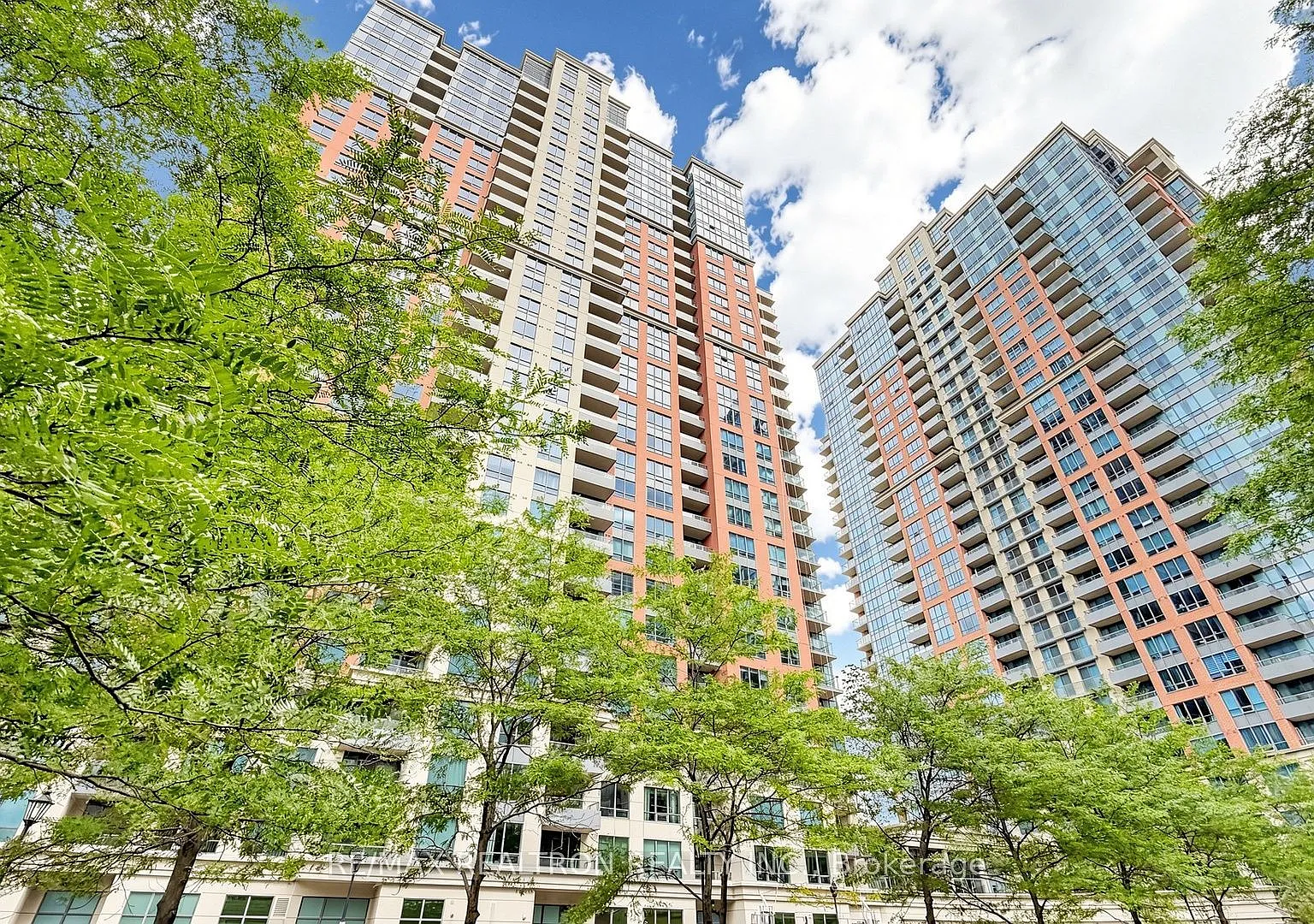 2 bed, $2,800 — Photo 4
