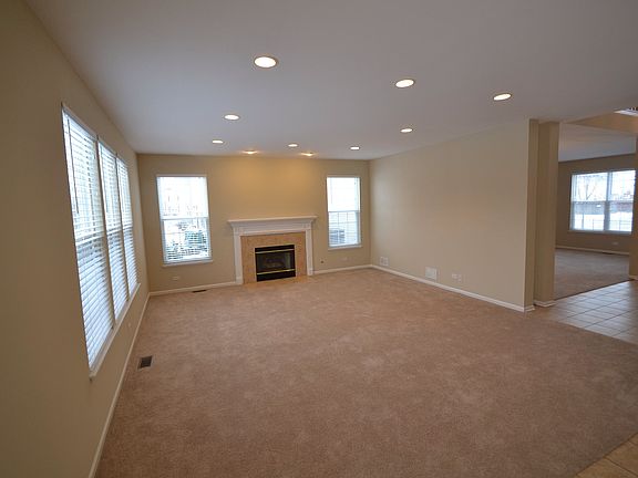 2nd image of 2478 W Magnolia Ln