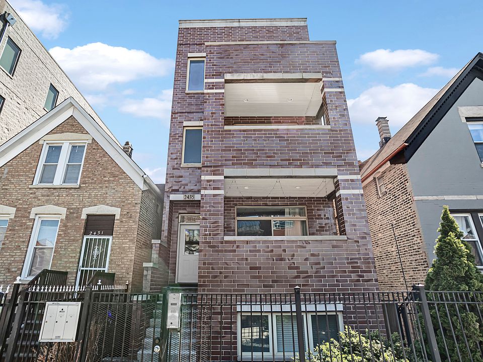 1st image of 2435 W Augusta Blvd #3