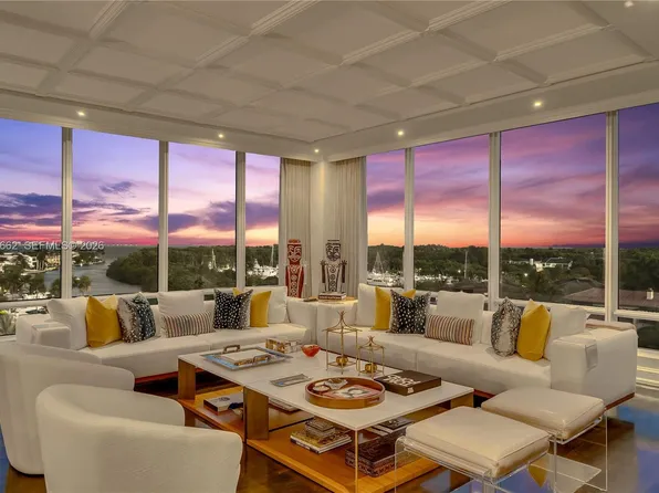 60 Edgewater Dr APT 7A, Coral Gables, FL 33133