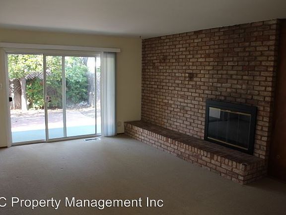 3rd image of 1506 Roosevelt Ave