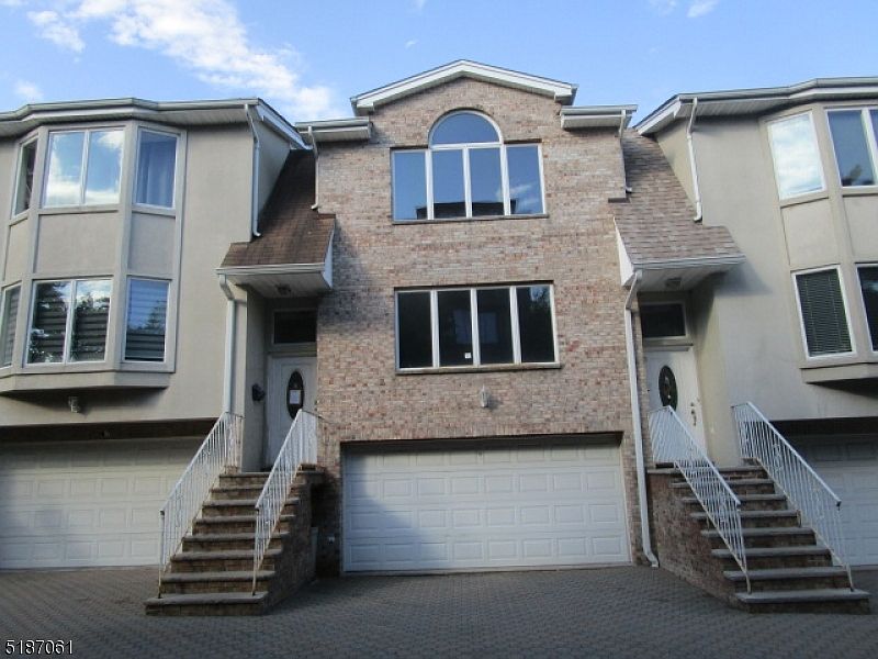 1st image of 1556 Anderson Ave #C