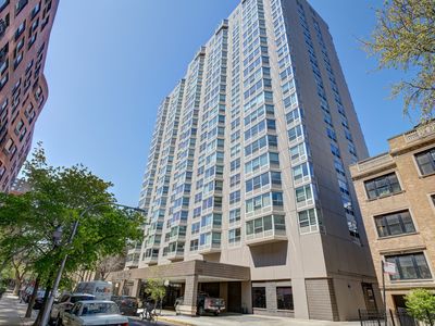 720 W Gordon Ter APT 6J, Chicago, IL, 60613
