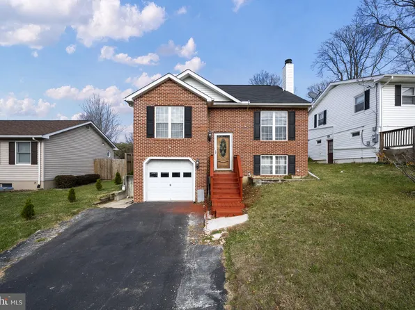 14 W H St, Brunswick, MD 21716