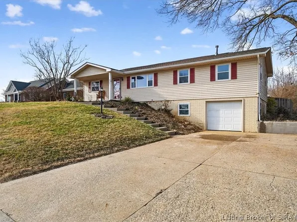 2705 Diana Drive, Sellersburg, IN 47172