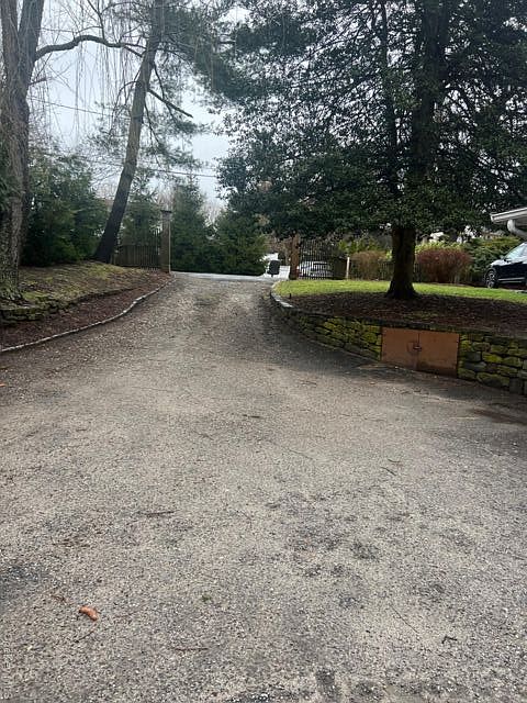 1st image of 7 Harborview Rd