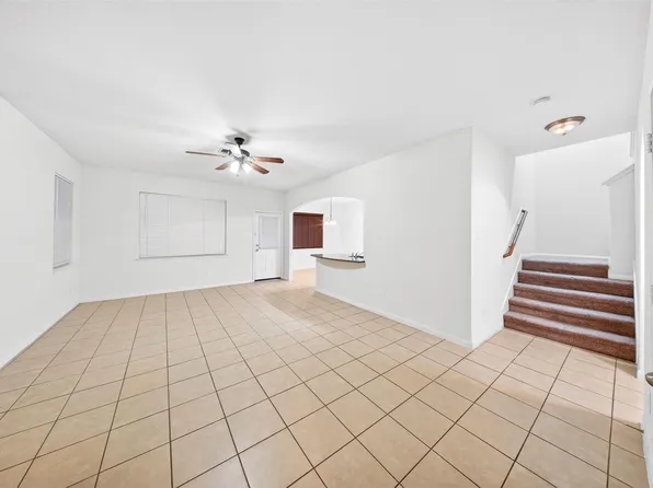 10913 Panther Ct, Houston, TX 77099