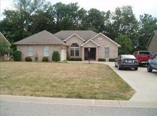 4457 Erin Dr, Floyds Knobs, IN 47119