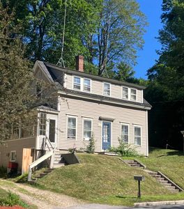 160 Center Street, Wolfeboro, NH, 03894