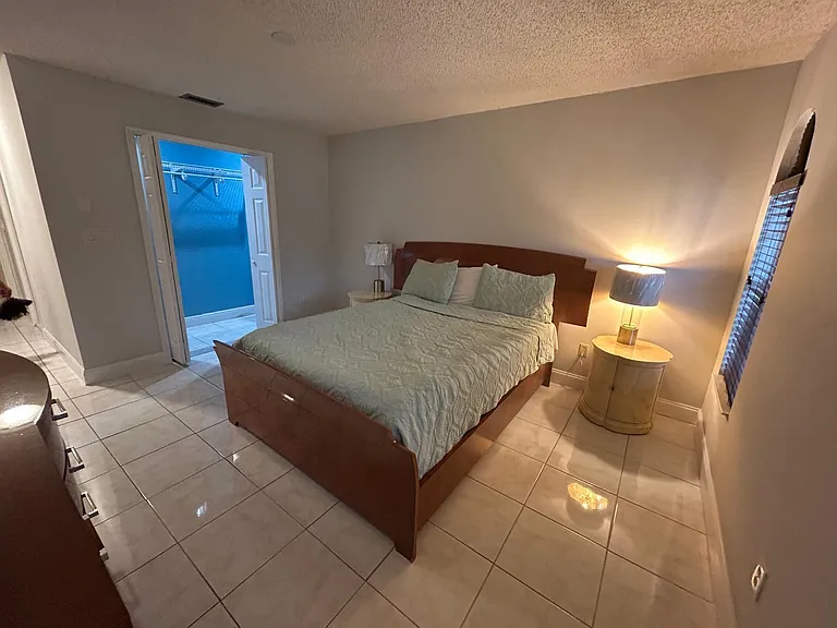 7526 SW 7th Ct — Photo 20