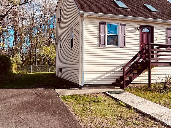 2nd image of 311 Alba Avenue