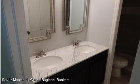 3rd image of 174a Sterling Court #100a
