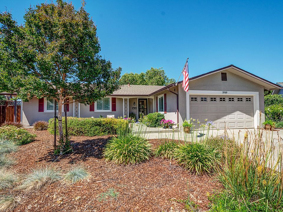 1st image of 5069 Pebblewood Ct