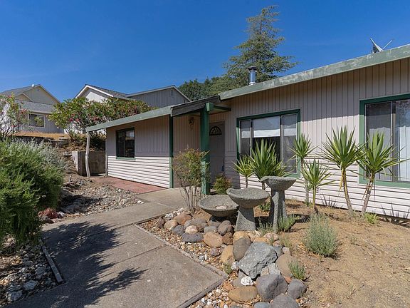 5th image of 1366 Steele Canyon Road