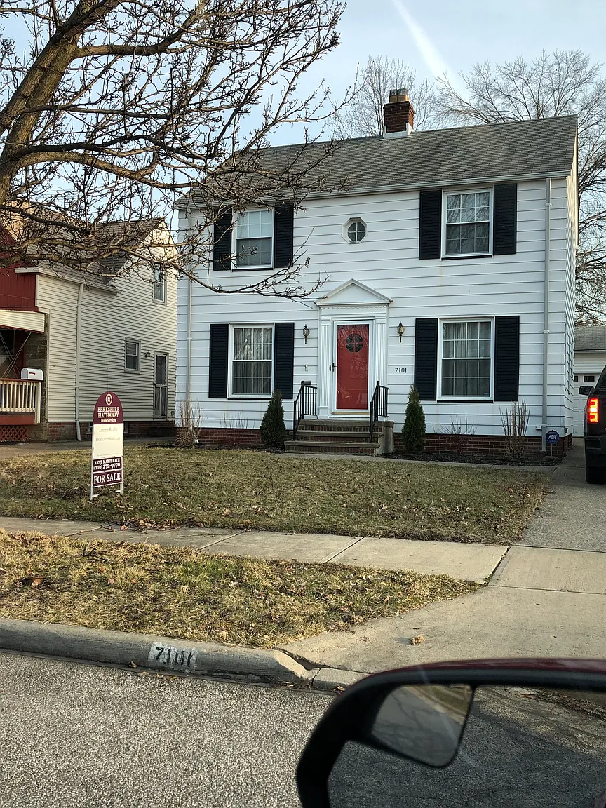 7101 Woodhaven Ave photo 1