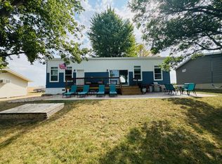 70 Shady Rest Rd, Garvin, MN 56132