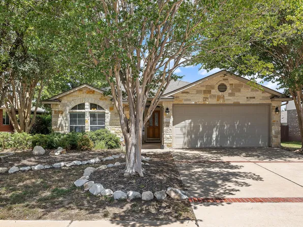 1105 S Brook Dr, Leander, TX 78641