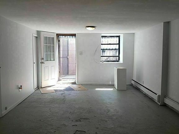 2nd image of 183 Clifton Pl