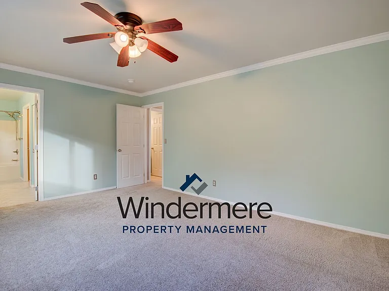 1134 NW Redwing Dr — Photo 20