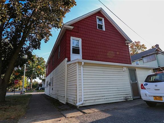 4th image of 348 Schenck St
