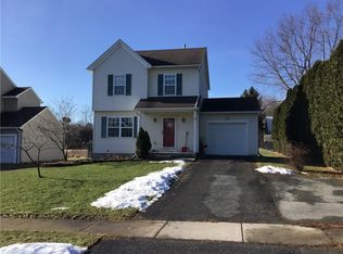 4 Ivy Ln, Geneseo, NY 14454