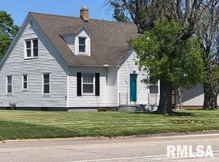 408 W Front St, Roanoke, IL 61561