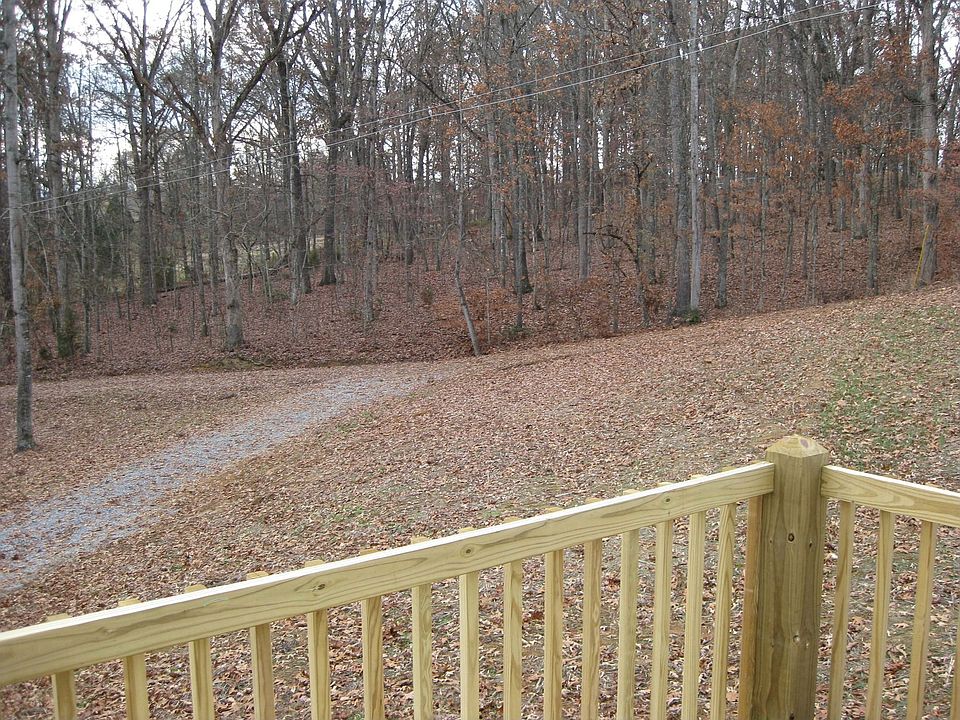 2nd image of 515 Rolen Rd