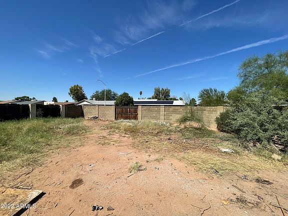5th image of 399 E PASEO PALOMA Circle #55