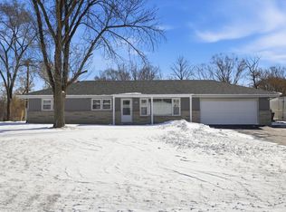 2330 South Sunny Slope ROAD, New Berlin, WI 53151