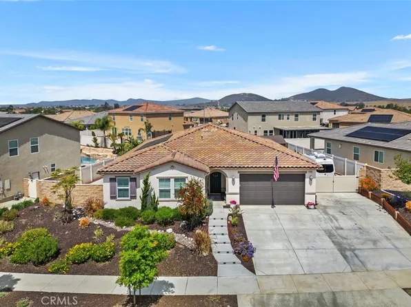 32954 Marin Fields Rd, Winchester, CA 92596