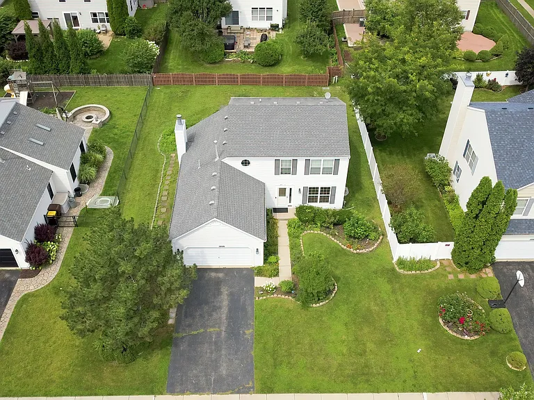 10570 Wing Pointe Dr — Photo 31