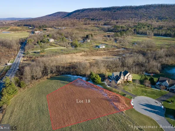 157 Roundhill Rd, Boalsburg, PA 16827