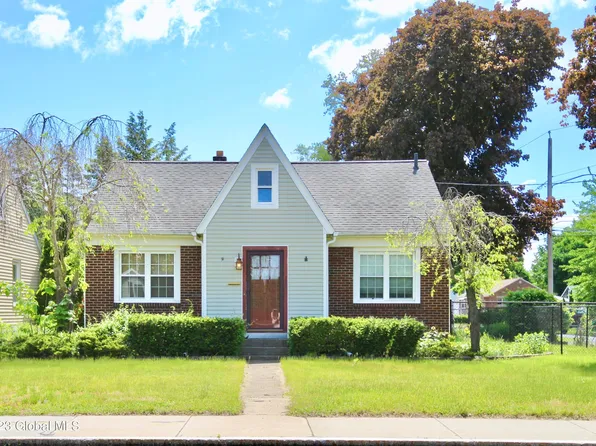 324 Kings Road, Schenectady, NY 12304